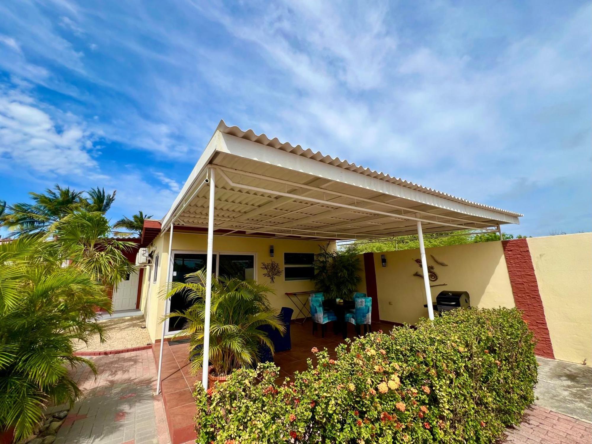 Bubali Gardens By Kamerlingh Villa Noord Exterior photo